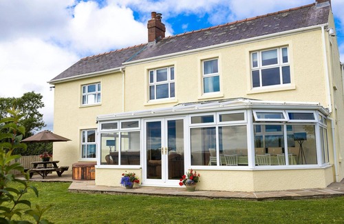 Whitland Cottage | Bryniago, Clynderwen