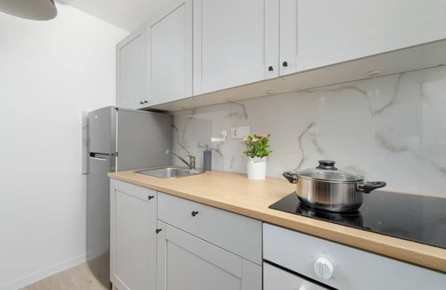 Brynow Apartment | Brynowska 55 | Comfortable Studio | For 2 Guests