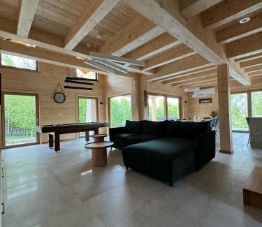 Walim Villa | Brzozowa Chata - z prywatnym Jacuzzi i wspaniałym ogrodem - by SpaceApart