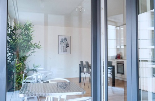 Basel City Centre Apartment | BS Squirrel I - Messe HITrental Apartment