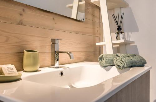 Vicenza Apartment | BSuite@OlympicRiverside