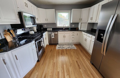 Stanford House | Btown Countryside Guest Home; Near IU; Family-Friendly