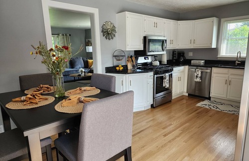 Stanford House | Btown Countryside Guest Home; Near IU; Family-Friendly