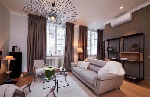 Epernay Apartment | Bubble 8