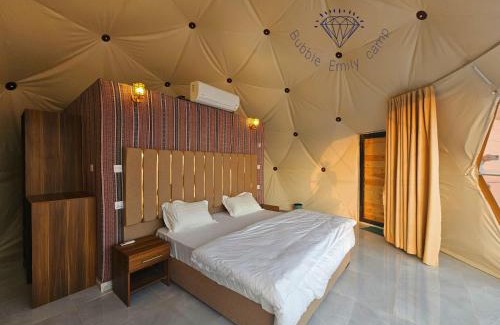 Wadi Rum Hotel | Bubble Emily camp