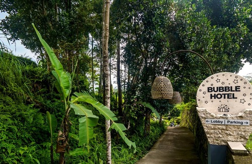 Tampaksiring House | Bubble Hotel Bali Ubud