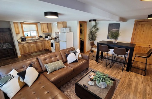 Eustis Apartment | Buck's Den - Snowmobile Trails, Trailer Parking, Near hiking, golfing, Sugarloaf