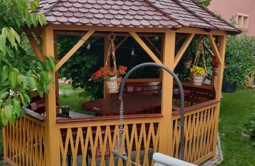 Szekesfehervar Bed & Breakfast | Budai Panzió