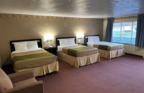 Tad Hotel | Budget Host Inn Charleston
