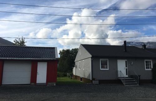 Harstad House | Budget rooms on the way to Lofoten