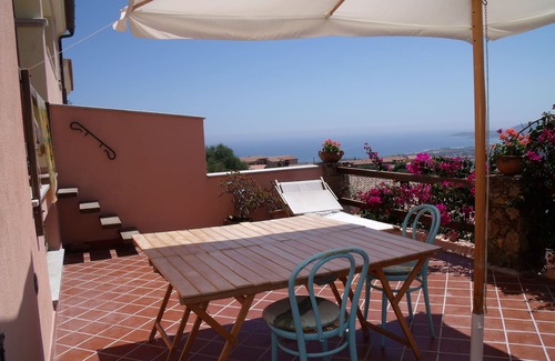 Budoni Apartment | BUDONI, locality Ludduì in small panoramic residence, 7posti bed 2 bathrooms