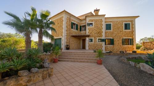 Santanyi House | Buena Vida by dracmallorca