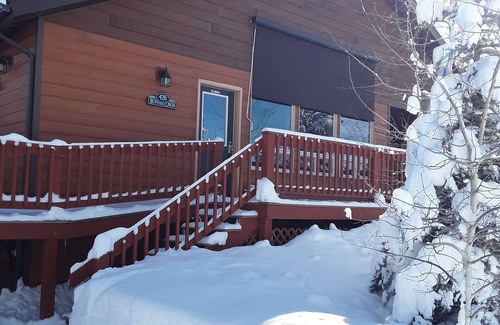 West Yellowstone House | Buffalo Creek Cabin 420: Unmatched Space and Luxury!
