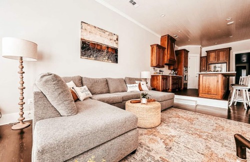 Waxahachie Apartment | Buffalo Creek Loft Downtown