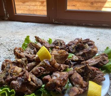 Sakës House | Bujtina Liqeni i Shkopetit