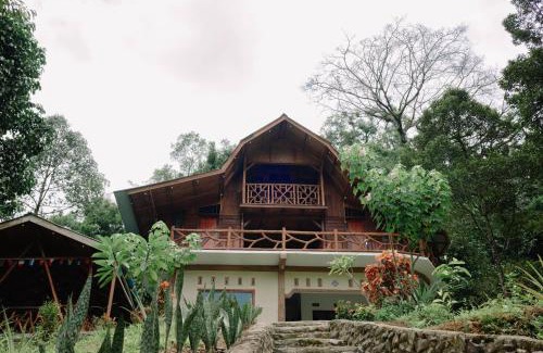 Bohorok House | Bukit Lawang - Butu Kapal Rimba House