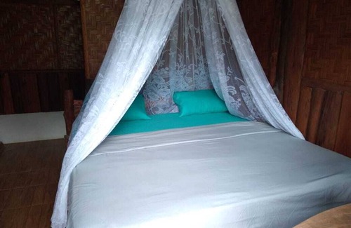 Bohorok Bed & Breakfast | Bukit Lawang Wonderful bed & breakfast Rimba House in Batu Kapal North Sumatra