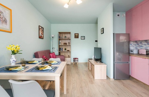 Grunwald Apartment | Bukowska 18 | Sylowy Apartment | Parking