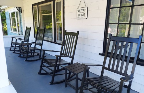 North Berwick House | Bullseye modern farm house 15 minutes to Ogunquit.n
