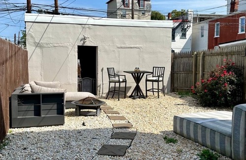 Allentown House | Bundle of happiness in an entire townhouse