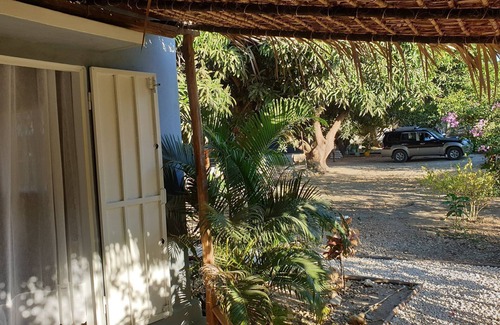 Mahajanga House | Bungalow 2 for 5 people