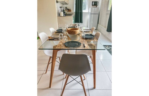 Malendure House | Bungalow Bois Detente