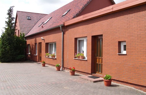 Zarrendorf Apartment | Bungalow - Bungalow and 2 apartments in Stralsund