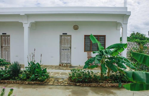 Watamu House | BUNGALOW CON INGRESSO INDIPENDENTE, CAMERA MATRIMONIALE E BAGNO PRIVATO