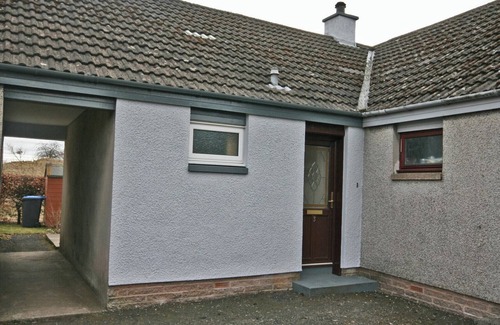Melrose Cottage | Bungalow for couples in the pretty village of Bowden in the heart of the Scottish Borders.