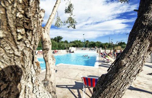 Lido del Sole Apartment | Bungalow in a resort in Lido del Sole with terrace