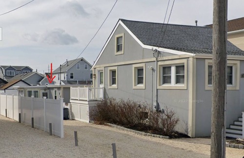 Ortley Beach House | Bungalow in Lavallette NJ - No Laundry