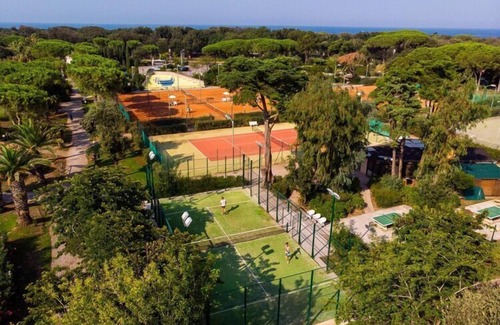 San Vincenzo House | Bungalow in San Vincenzo with Sun Shower
