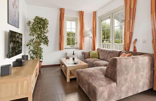 Municipality of Nissewaard House | Bungalow in South Holland with Private Jetty