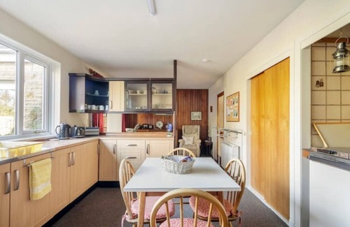 Fochabers House | Bungalow in Spey Bay, Moray (Disabled Accessible)