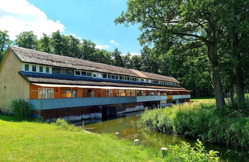 Malchin House | Bungalow incl. boat directly on the lake