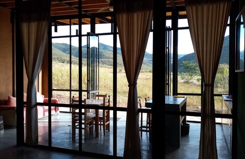 Oaxaca House | Bungalow at the foot of the mountain 2