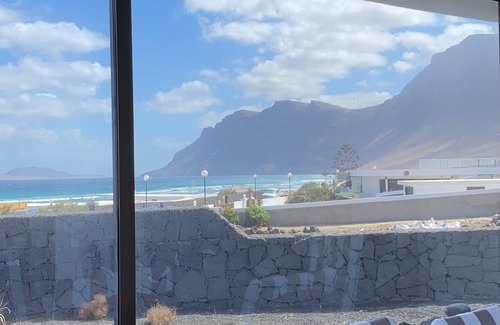 Urbanizacion Famara House | Bungalow Playa Famara
