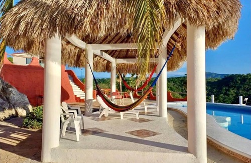 Puerto Angel House | BUNGALOW POOL AND SEMI-PRIVATE BEACH, ZIPOLITE-MAZUNTE BEACH, 8 NEARBY BEACHES