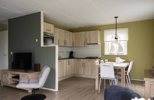 Eernewoude House | Bungalowpark It Wiid by Interhome