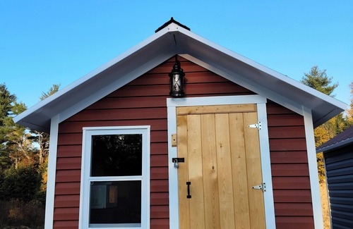 Smiths Corner Cabin | Bunkie Cabin(dbl bed with dbl Bunkie bed) close to Lakes,Zipline,Ski & Vineyards