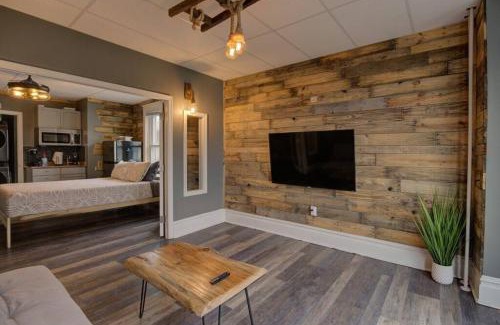Harrisburg - Hershey Apartment | BurgBnB Riverfront