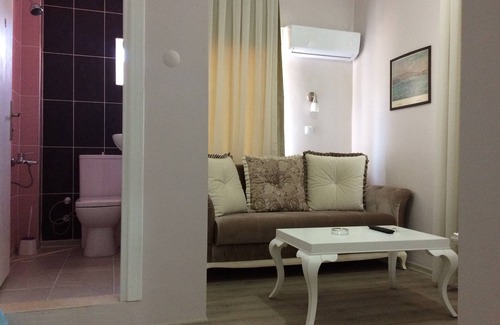 Burhaniye Hotel | Burhaniye Merkez Otel