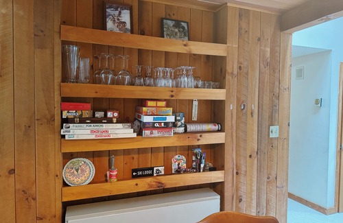 East Burke Condo | Burke Mt. Wintergreen Slopeside Condo, Ski in Ski out, rustic decor