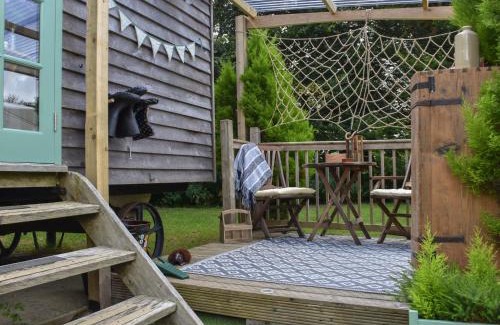 Swimbridge House | Burr 1 Shepherds Hut