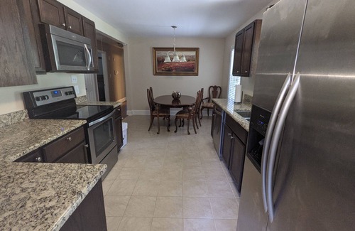 Charlotte House | Business/Family friendly close to uptown and airport