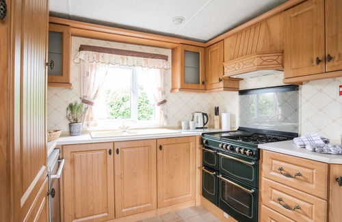 Cylch-Y-Garn Cottage | Bwthyn Y Bae Lodge