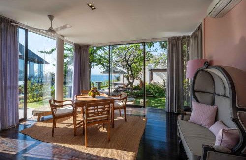 Jimbaran Villa | By The Cliff Bali Villa
