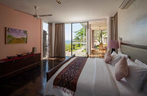 Jimbaran Villa | By The Cliff Bali Villa