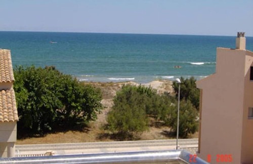 Oliva Apartment | BY THE SEA - FREE WIFI