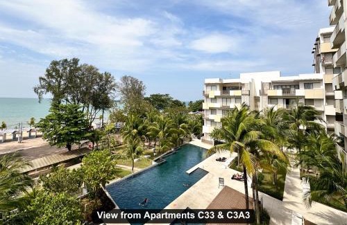 Batu Ferringhi Apartment | By the Sea- Pool and Sea View